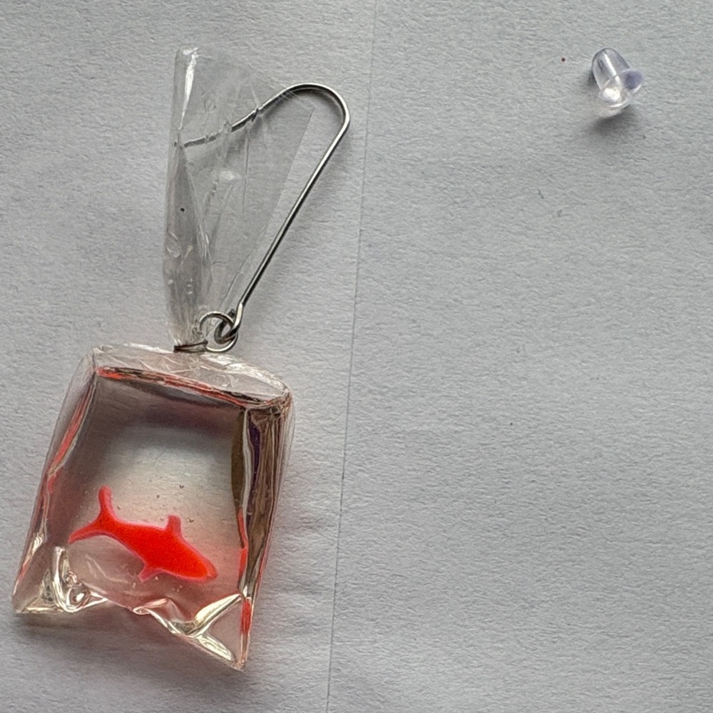 Goldfish Earrings - Picture 4 of 6